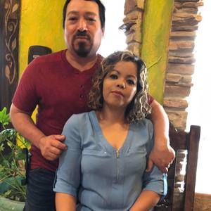 Meet your Posher, Lino